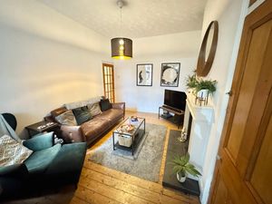 Photo 7- click for photo gallery